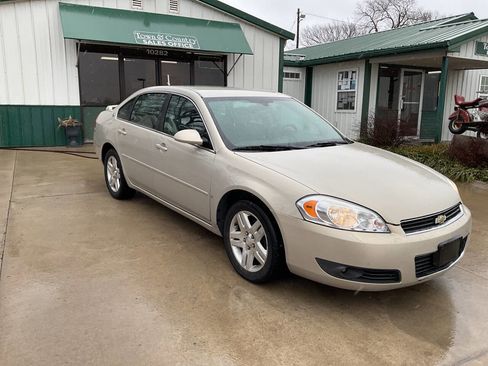Used 2008 Chevrolet Impala LT image 3