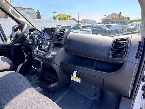 Used 2025 RAM ProMaster 3500 FWD image 19