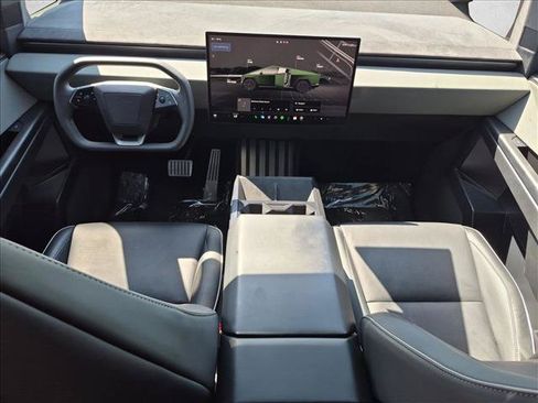 Used 2024 Tesla Cybertruck Cyberbeast AWD/4WD image 18