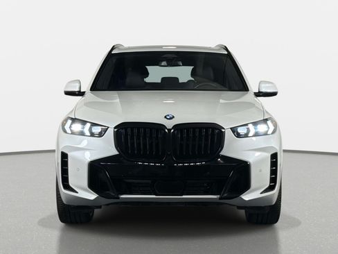 Used 2024 BMW X5 xDrive40i AWD/4WD image 8