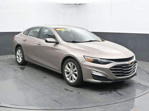 Used 2023 Chevrolet Malibu LT FWD image 4
