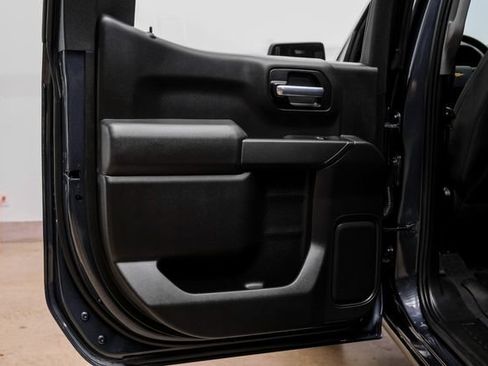 Used 2020 Chevrolet Silverado 1500 Custom w/ Custom Value Package RWD image 58