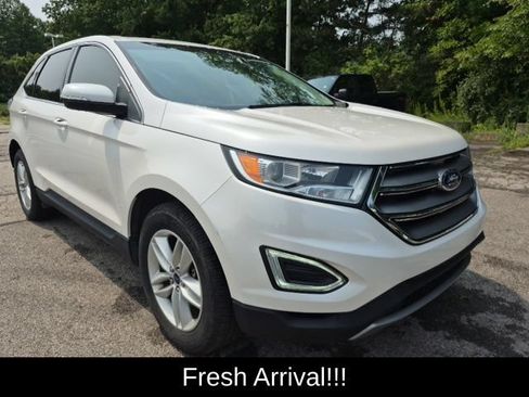Used 2018 Ford Edge SEL w/ Equipment Group 201A FWD image 11