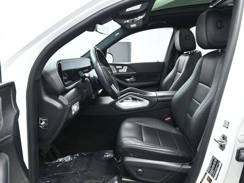 Used 2022 Mercedes-Benz GLS 450 4MATIC image 15