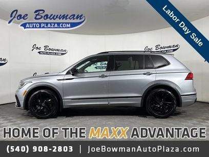 Used 2023 Volkswagen Tiguan SE R-Line