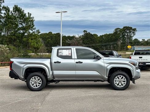 New 2026 Toyota Tacoma SR image 9
