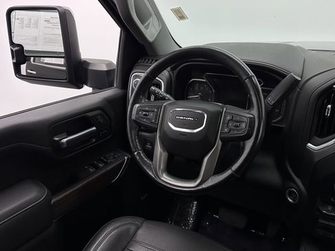 Used 2021 GMC Sierra 3500 Denali w/ Denali Black Diamond Edition AWD/4WD image 26