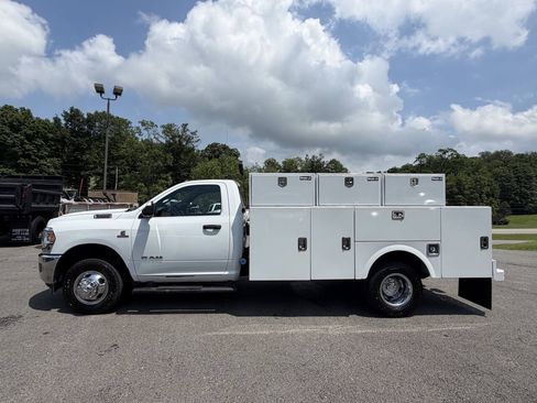 Used 2022 RAM 3500 Tradesman AWD/4WD image 7