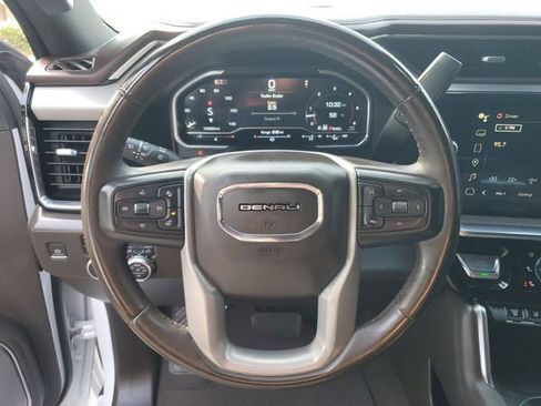 Used 2024 GMC Sierra 2500 Denali w/ Technology Package image 21