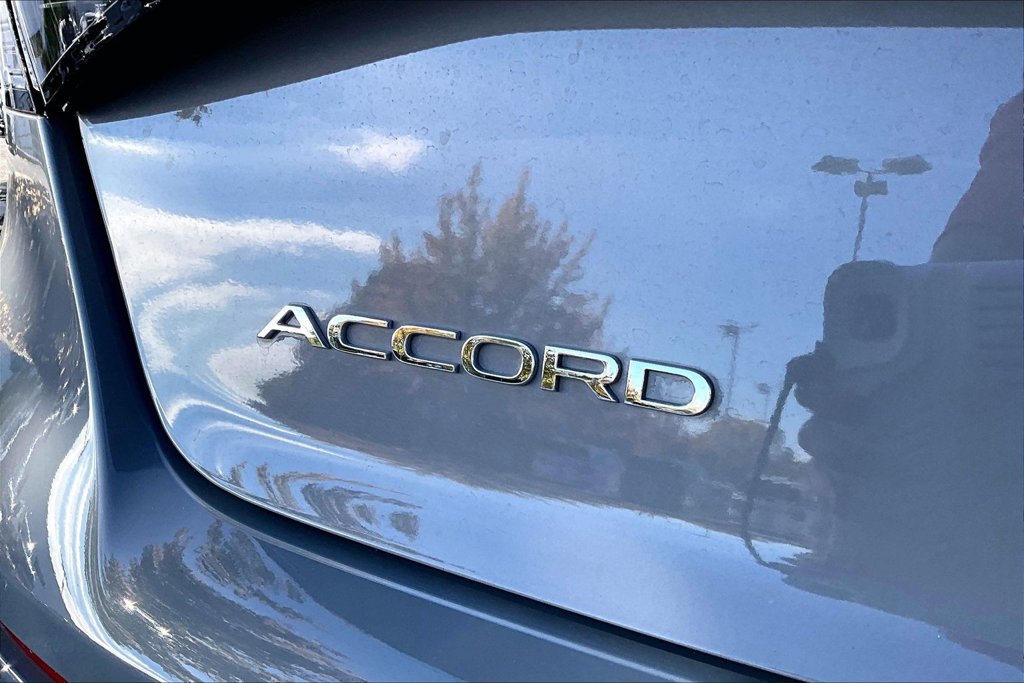 Used 2025 Honda Accord SE image 25