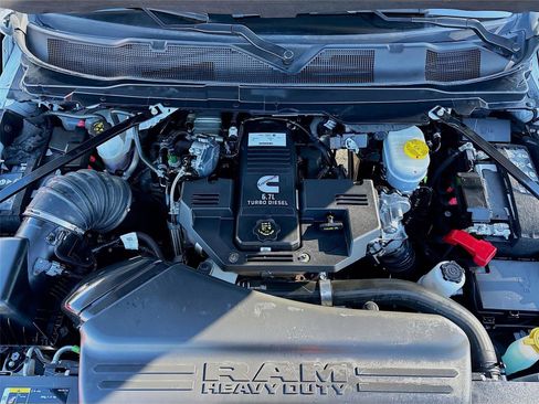 Used 2024 RAM 2500 Big Horn image 29