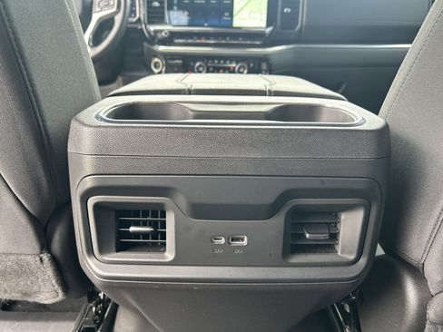 Used 2024 Chevrolet Silverado 1500 LT Trail Boss w/ Convenience Package II AWD/4WD image 28