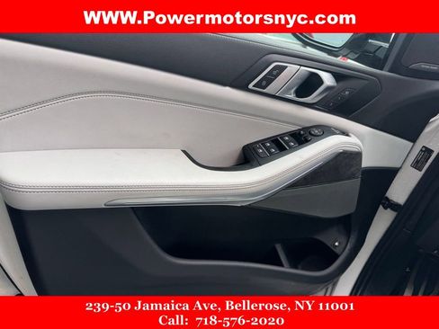 Used 2023 BMW X5 xDrive45e w/ M Sport Package AWD/4WD image 23