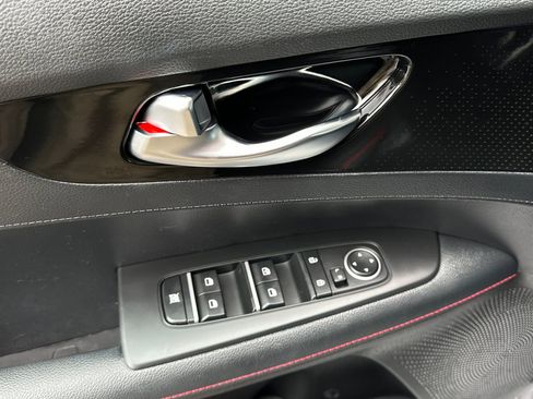 Used 2023 Kia Forte GT w/ GT2 Package image 11