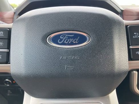 Used 2024 Ford Expedition Max Limited AWD/4WD image 24