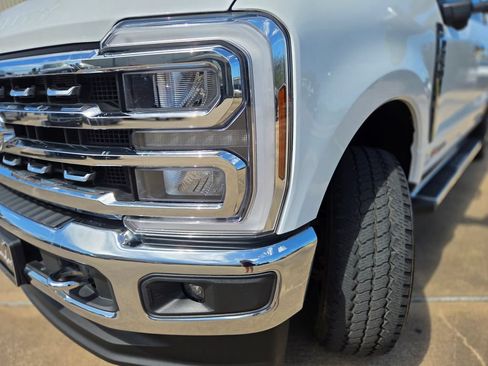 Used 2024 Ford F250 Lariat w/ Chrome Package AWD/4WD image 29