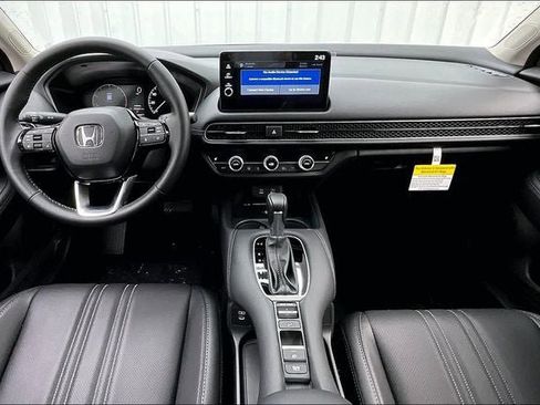 New 2026 Honda HR-V EX-L image 6