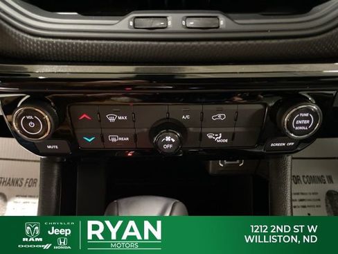 New 2026 Jeep Compass Latitude AWD/4WD image 28
