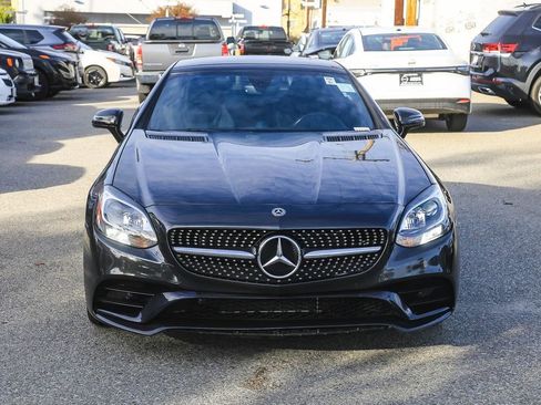 Used 2019 Mercedes-Benz SLC 300 image 2
