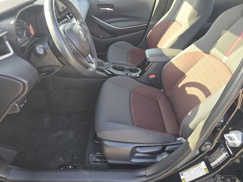 Used 2024 Toyota Corolla SE image 17