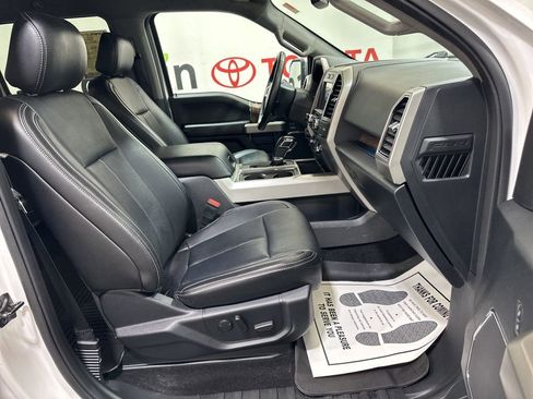 Used 2019 Ford F150 Lariat image 10