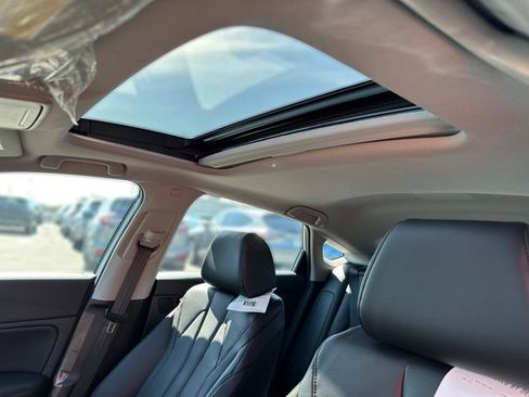 New 2025 Acura Integra FWD image 20