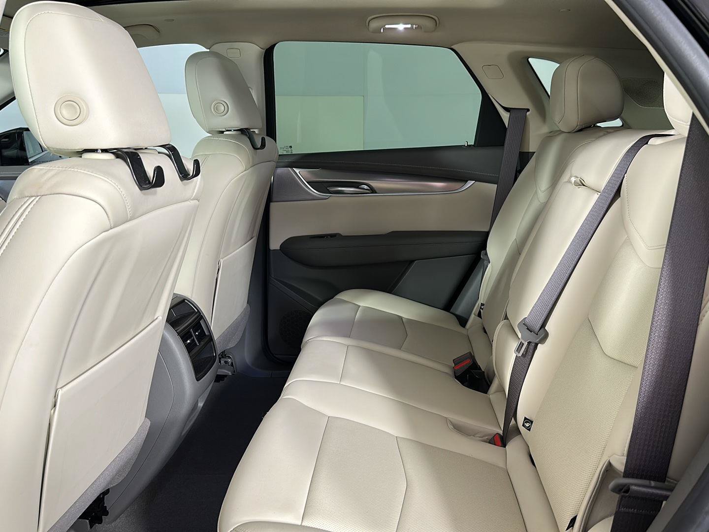 Used 2024 Cadillac XT5 Premium Luxury AWD/4WD image 19