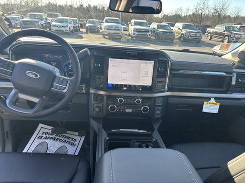 New 2026 Ford F350 Lariat w/ Black Appearance Package AWD/4WD image 15