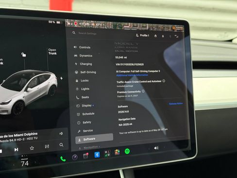 Used 2020 Tesla Model Y Long Range AWD/4WD image 28