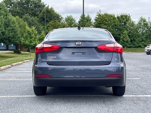 Used 2016 Kia Forte LX FWD image 6