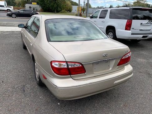 Used 2001 INFINITI I30 image 8