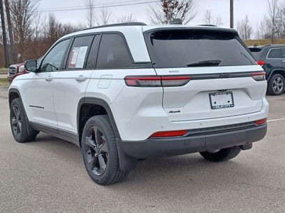 Used 2023 Jeep Grand Cherokee Altitude