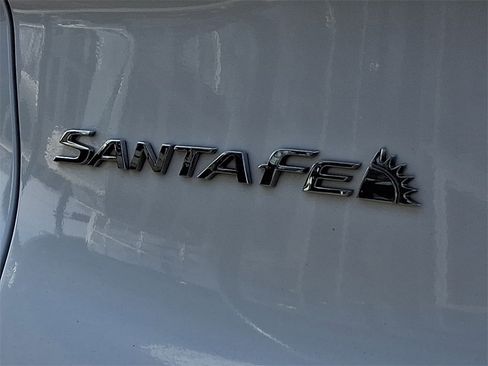 Used 2022 Hyundai Santa Fe Limited image 30