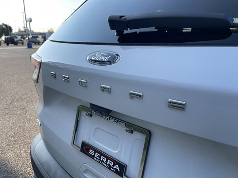 Used 2022 Ford Escape SE w/ Convenience Package AWD/4WD image 24