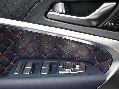 New 2026 Genesis G70 3.3T Prestige image 19