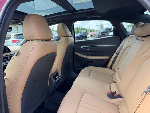 Used 2023 Hyundai Sonata Limited FWD image 8