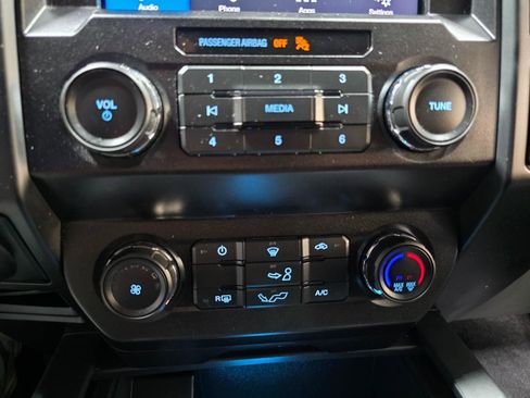 Used 2019 Ford F150 XL w/ Equipment Group 101A Mid AWD/4WD image 33