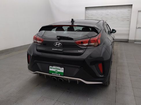 Used 2019 Hyundai Veloster Turbo FWD image 7