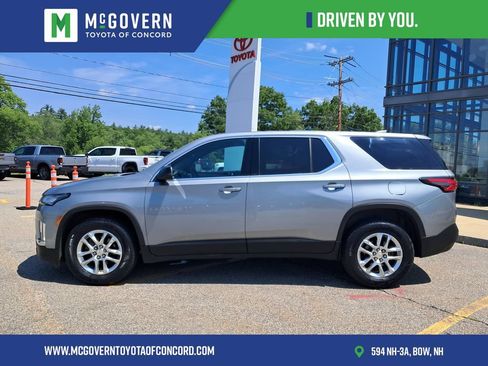 Used 2023 Chevrolet Traverse LS AWD/4WD image 4