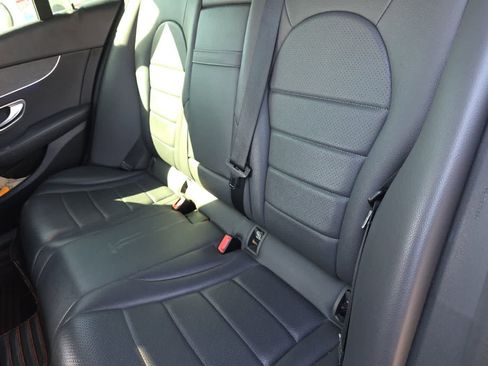 Used 2019 Mercedes-Benz C 300 Sedan w/ Premium Package image 5