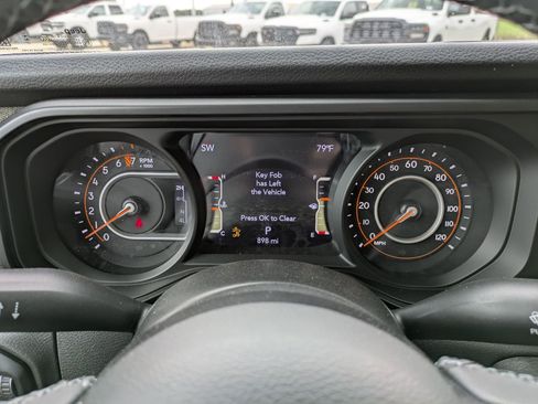 New 2026 Jeep Gladiator Willys AWD/4WD image 19