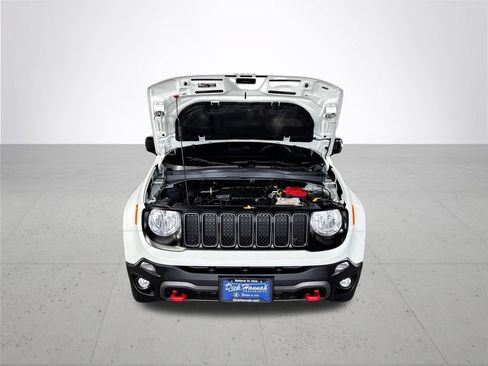 Used 2023 Jeep Renegade Trailhawk w/ Trailer Tow Group AWD/4WD image 22