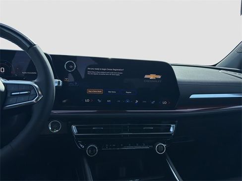 New 2026 Chevrolet Traverse Z71 image 15