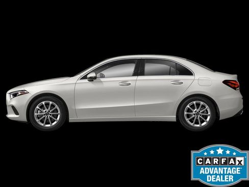 Used 2019 Mercedes-Benz A 220 image 3