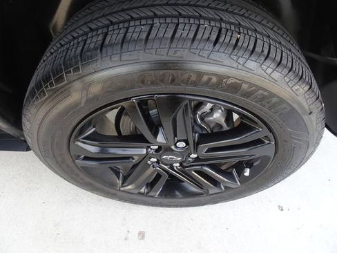 Used 2025 Chevrolet Trax ACTIV w/ Driver Confidence Package image 10