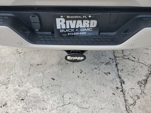 New 2026 GMC Canyon AT4 AWD/4WD image 9
