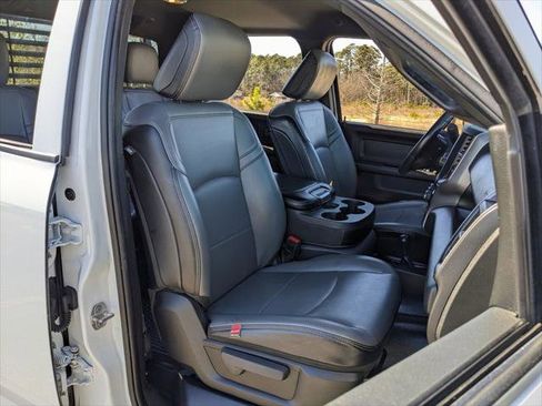 Certified 2022 RAM 2500 Tradesman w/ Chrome Appearance Group image 38