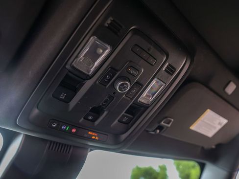 Used 2023 Chevrolet Tahoe High Country w/ Premium Package image 25