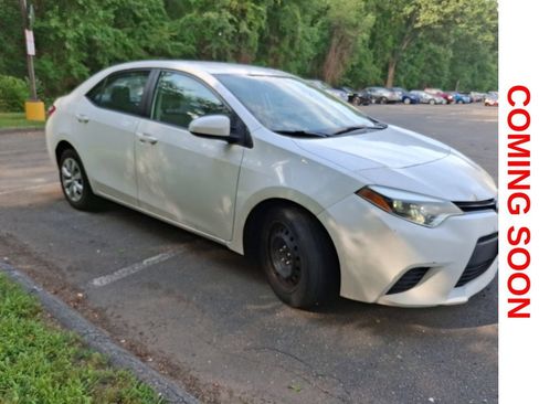 Used 2014 Toyota Corolla LE FWD image 4
