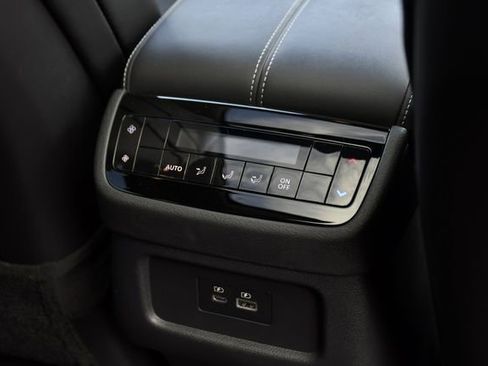 Used 2025 INFINITI QX60 Pure w/ Cargo Package image 28